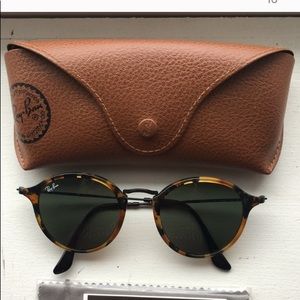 Ray ban fleck tortoise